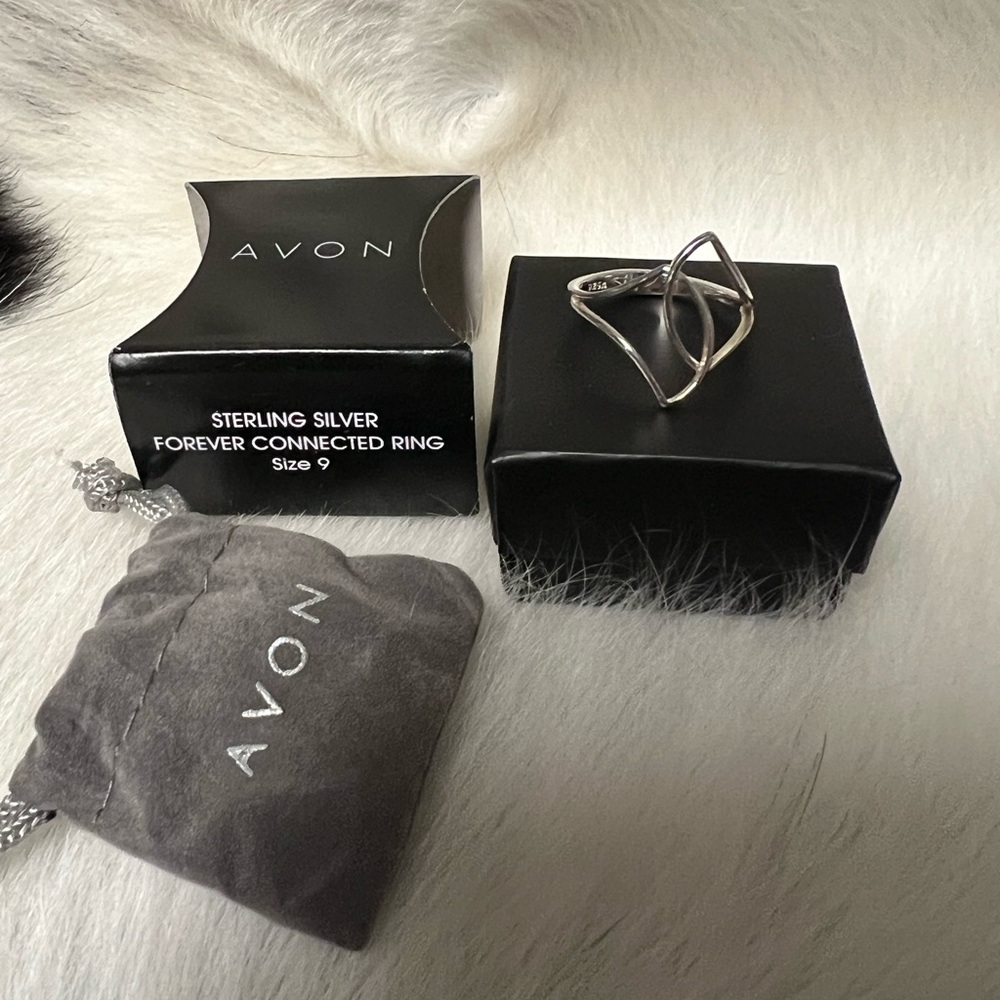 Avon Silver Forever Connected Ring - image 1
